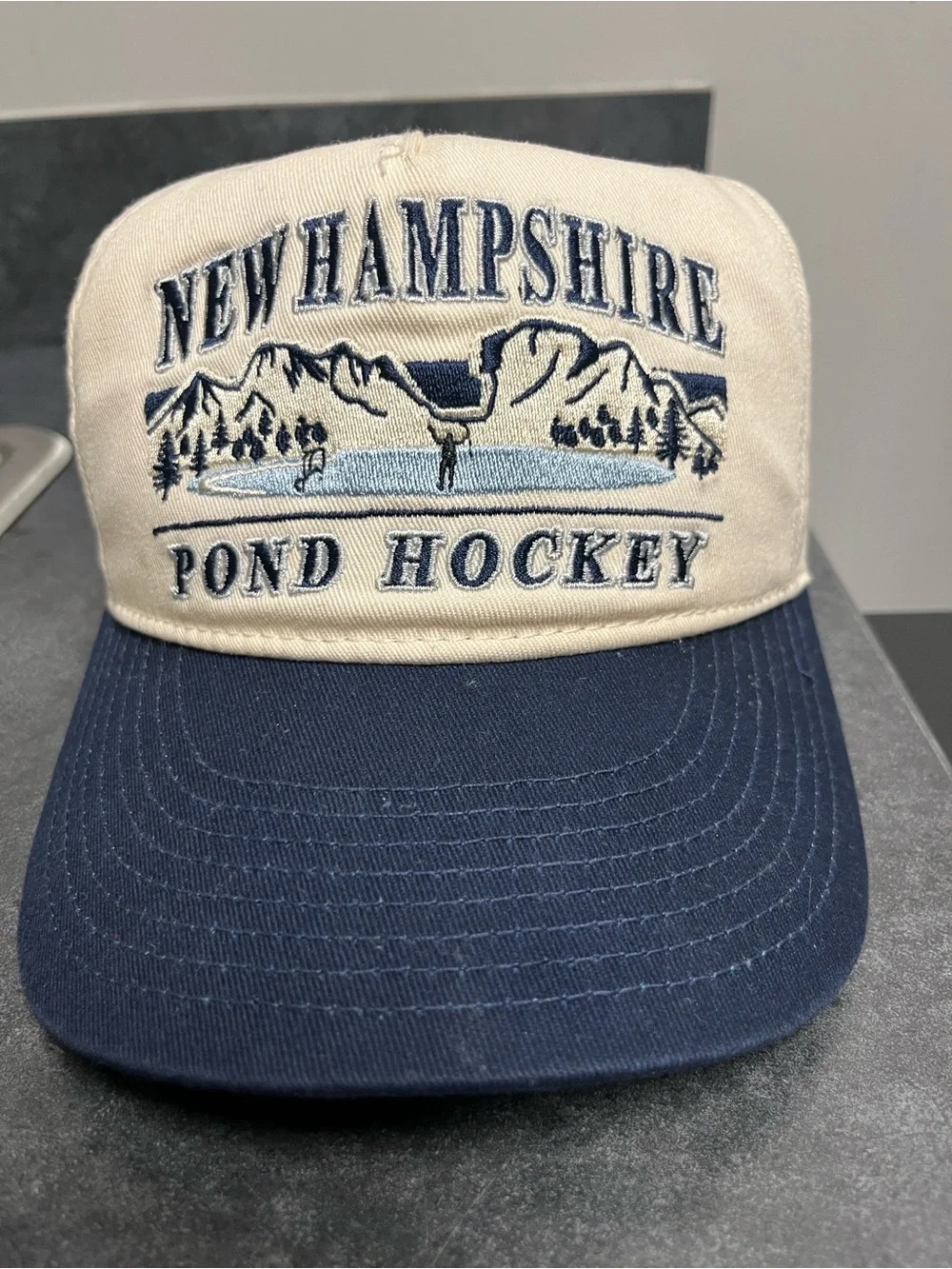 New Hampshire Pond Hockey Baseball Cap - Cream & Navy